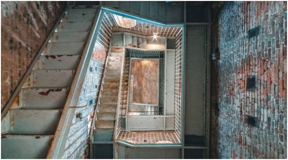 How to find abandoned places using online tools?