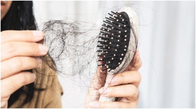 Remove all hair- how to clean hair brushes