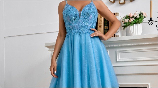 How to Pick the Perfect Homecoming Outfit