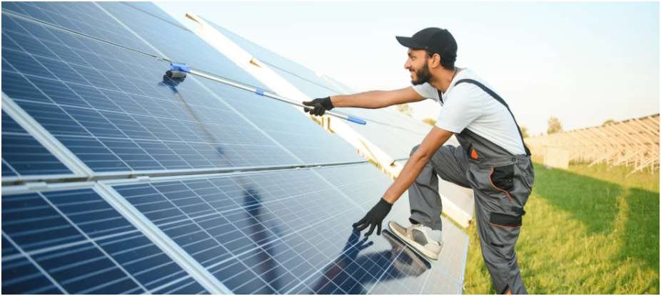 How to Clean Solar Panels: Your Ultimate Guide